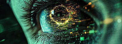 Auge, in dem sich ein Code spiegelt